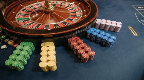 live dealer roulette strategy.
